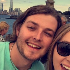 Meet your Posher, Nicholas